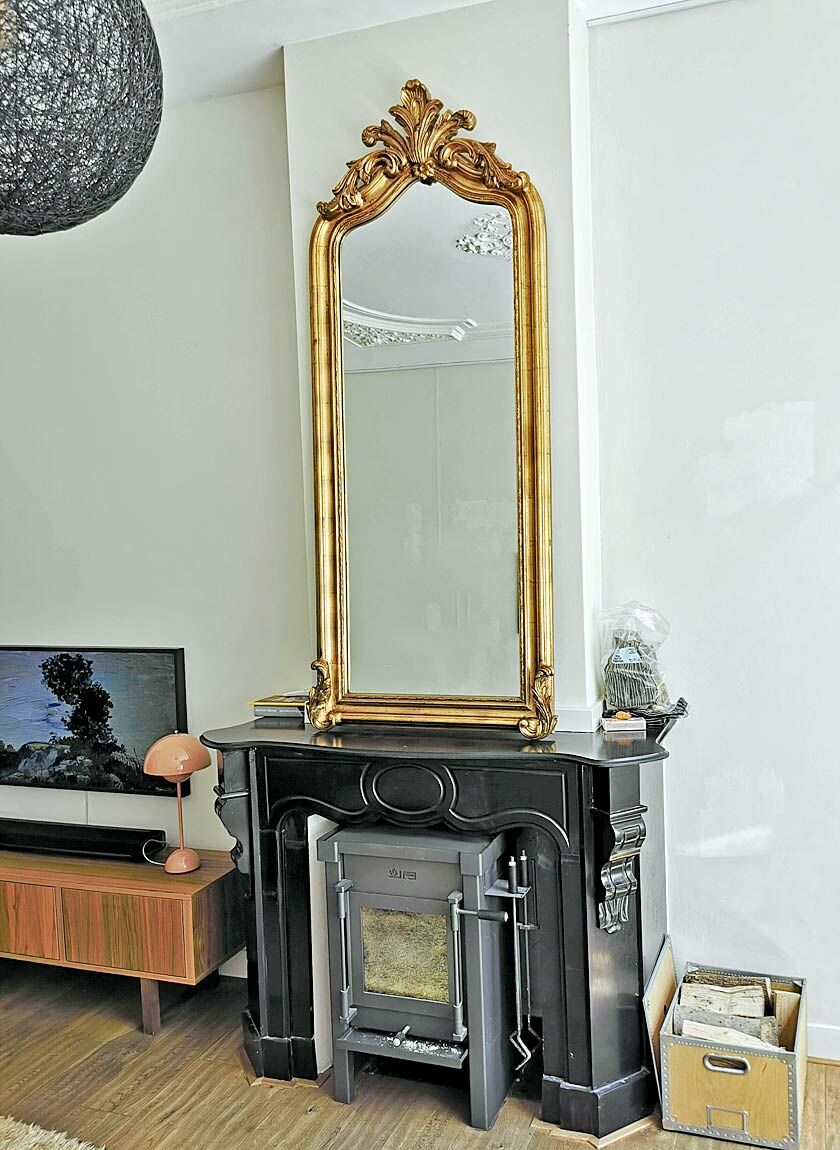 Oversized crested mirror Louis Philippe antique gold, English